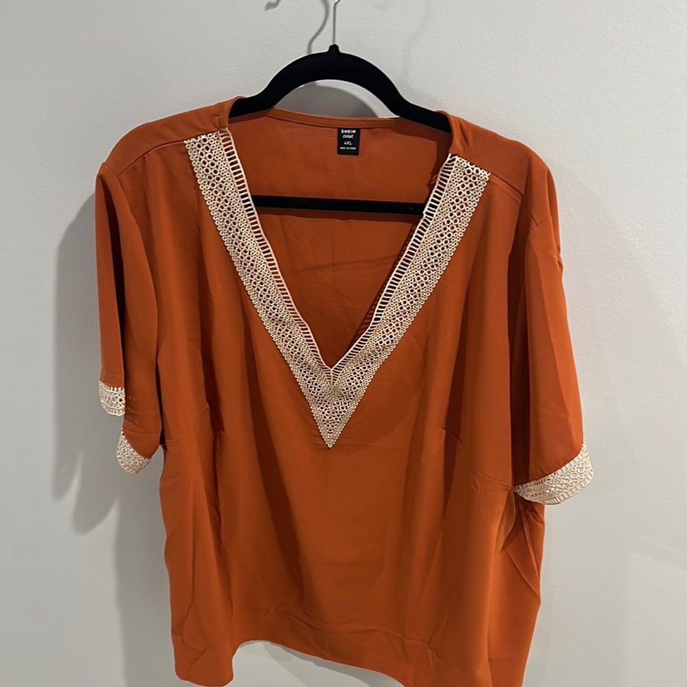 SHEIN Orange Boxy Blouse with Relaxed Fit